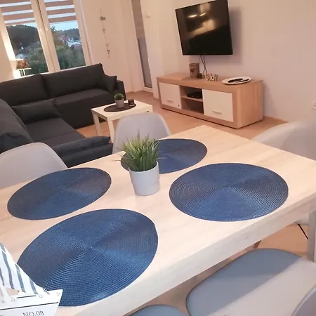 Morze Basen Kryty Apartman