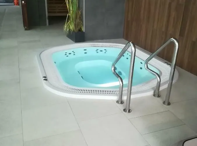 Morze Basen Kryty * Kołobrzeg